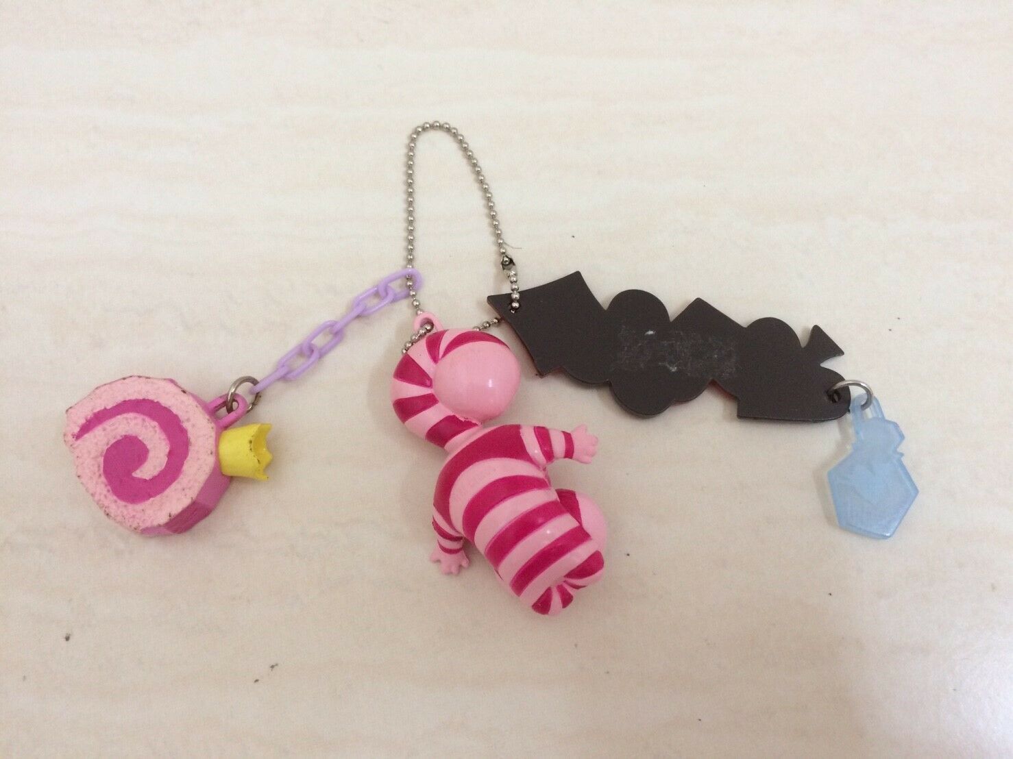 cheshire cat plush keychain