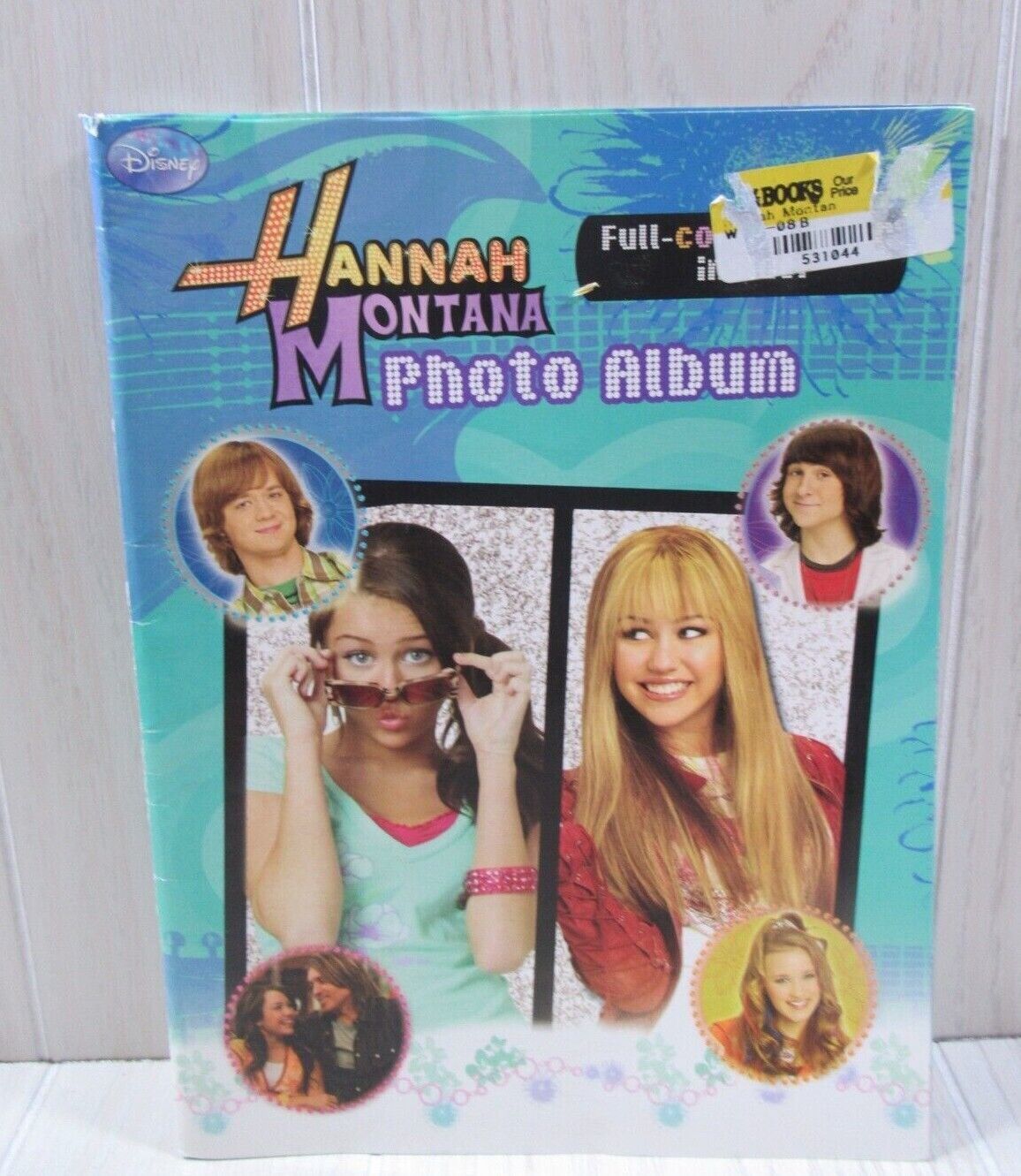 Disney Hannah Montana Miley Cyrus Photo Album Activity Book new w/ worn edges