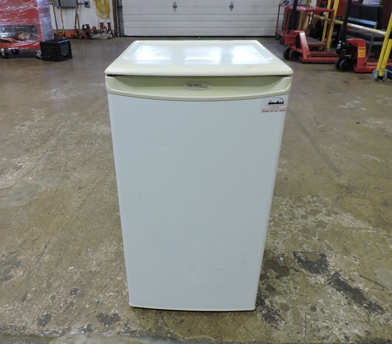 Danby DCR34W 3.2 Litre Compact Refrigerator and 50 similar items. S l1600