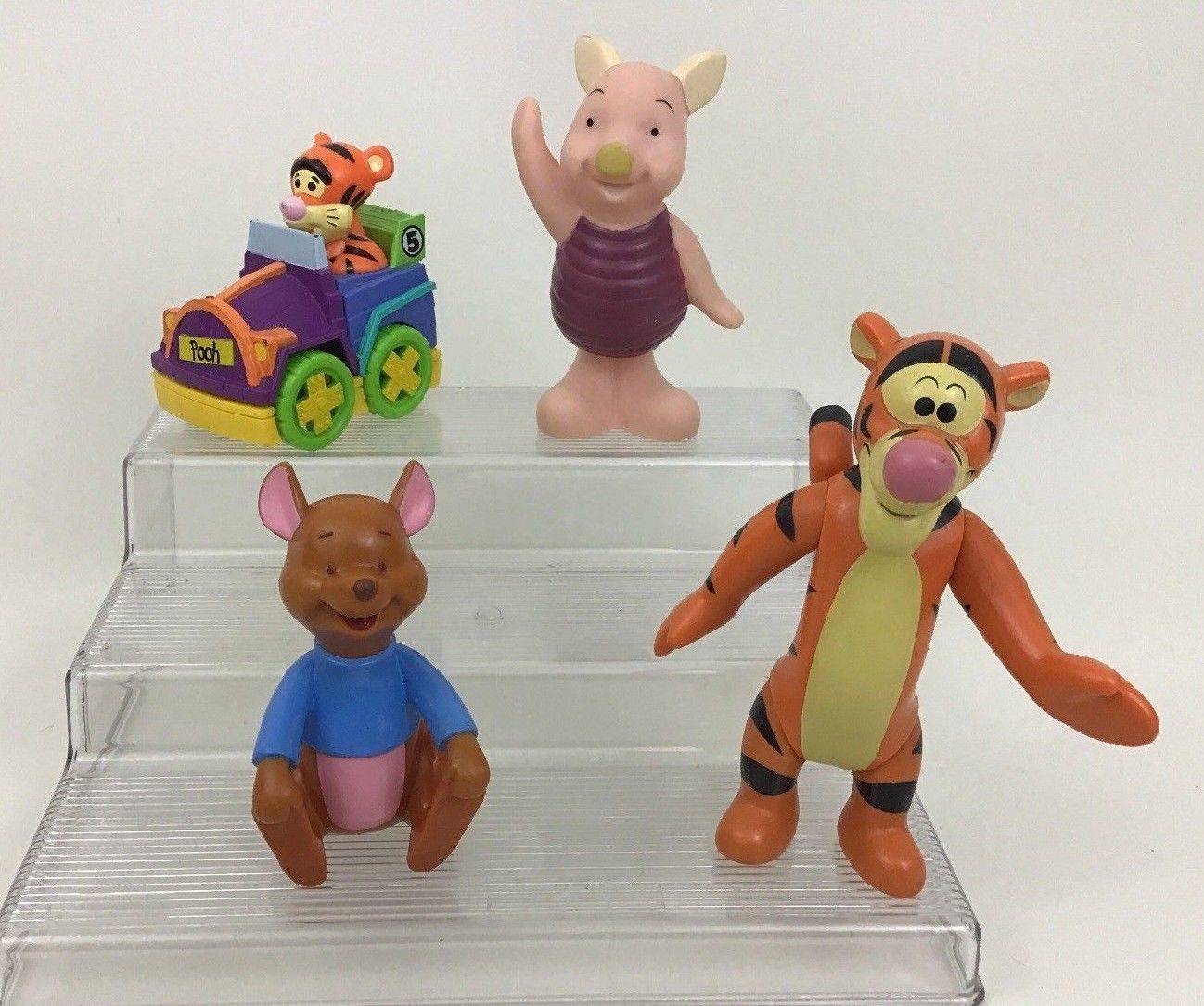 winnie the pooh and tigger toys