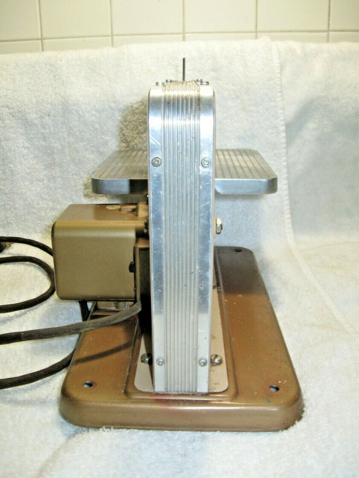 Vintage Collectible DREMEL MOTO JIG SAW Model Table Top