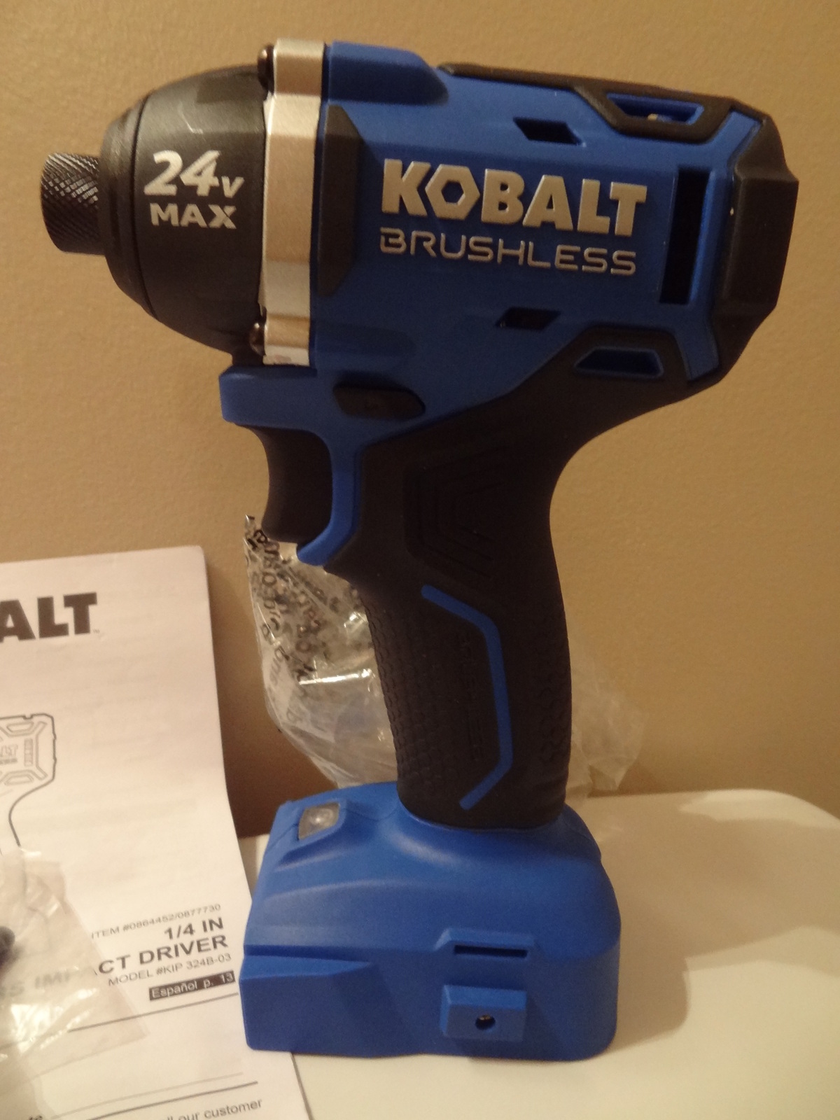 NEW KOBALT 24V MAX BRUSHLESS IMPACT DRIVER 1/4" HEX CORDLESS KID 324B