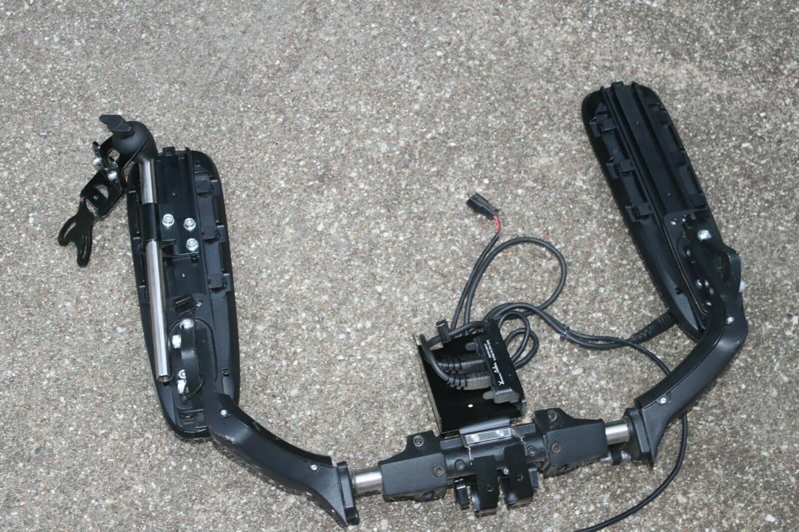 PERMOBIL C300 WHEELCHAIR ARM REST ASSEMBLY Wheelchairs