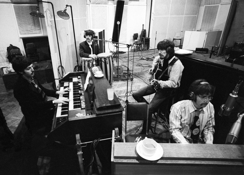 The beatles in studio recording sgt pepper at abbey road 67 1024x737
