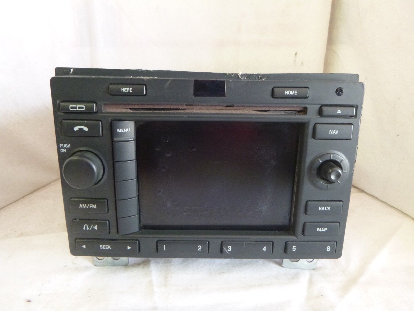 2006 ford expedition navigation cd