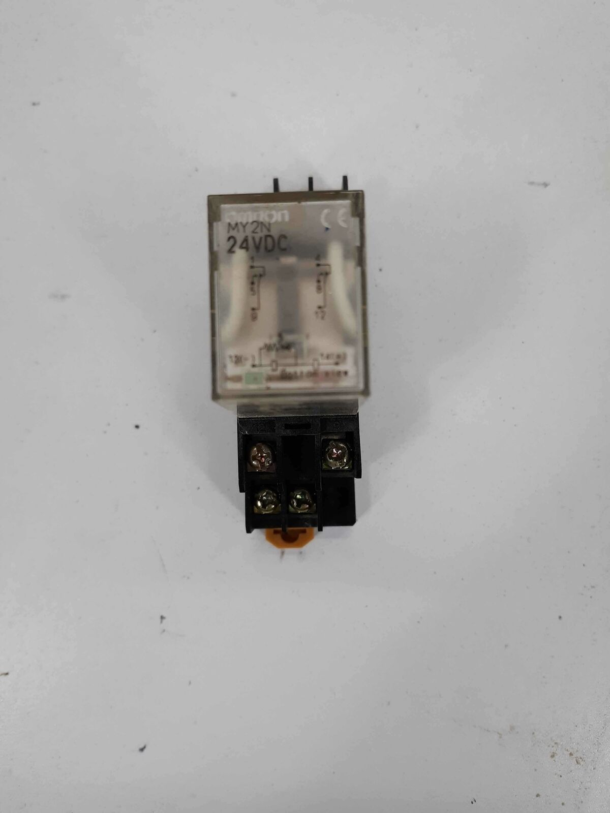 Omron MY2N 24VDC Relay w/Socket General Purpose Relays