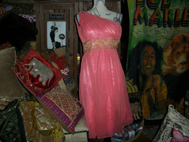 Adrianna Papell Beautiful Peach One Shoulder Beaded Silk Dress Size 2 - $23.76