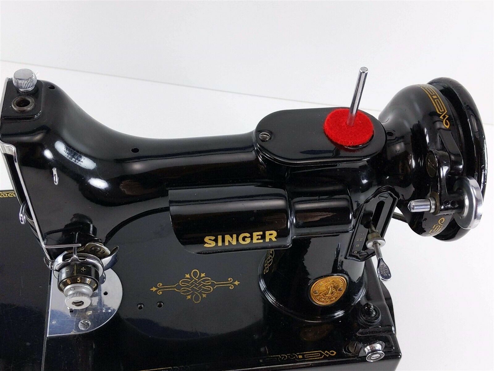 Singer Featherweight 221 Sewing Machine 1945 AG530598 w/Case EUC - Machines