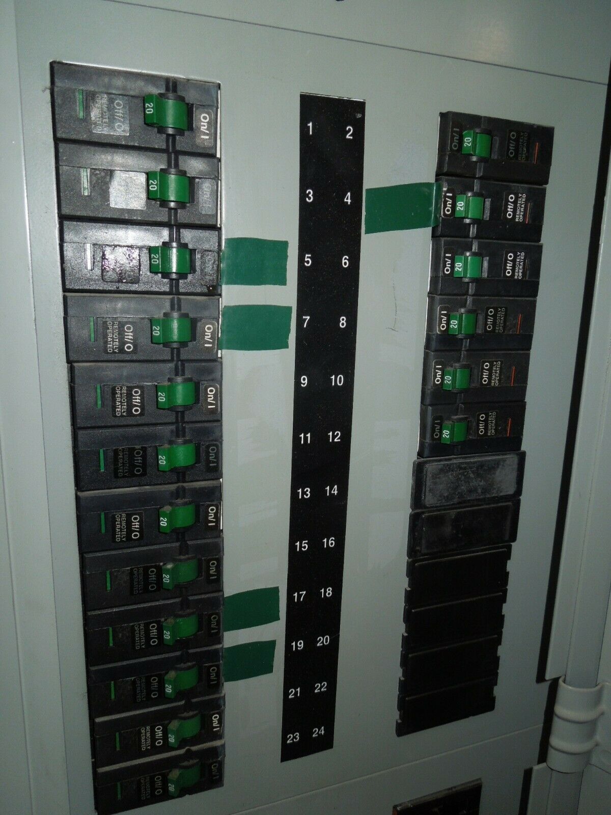 Eaton PRL3a Panelboard 200A 3P 480Y/277V Main Brekaer w/ Novar NCH1000 w/ Dist Electrical