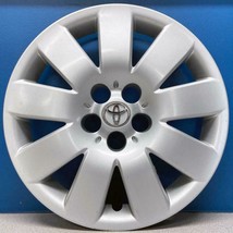 2004 toyota corolla wheel covers