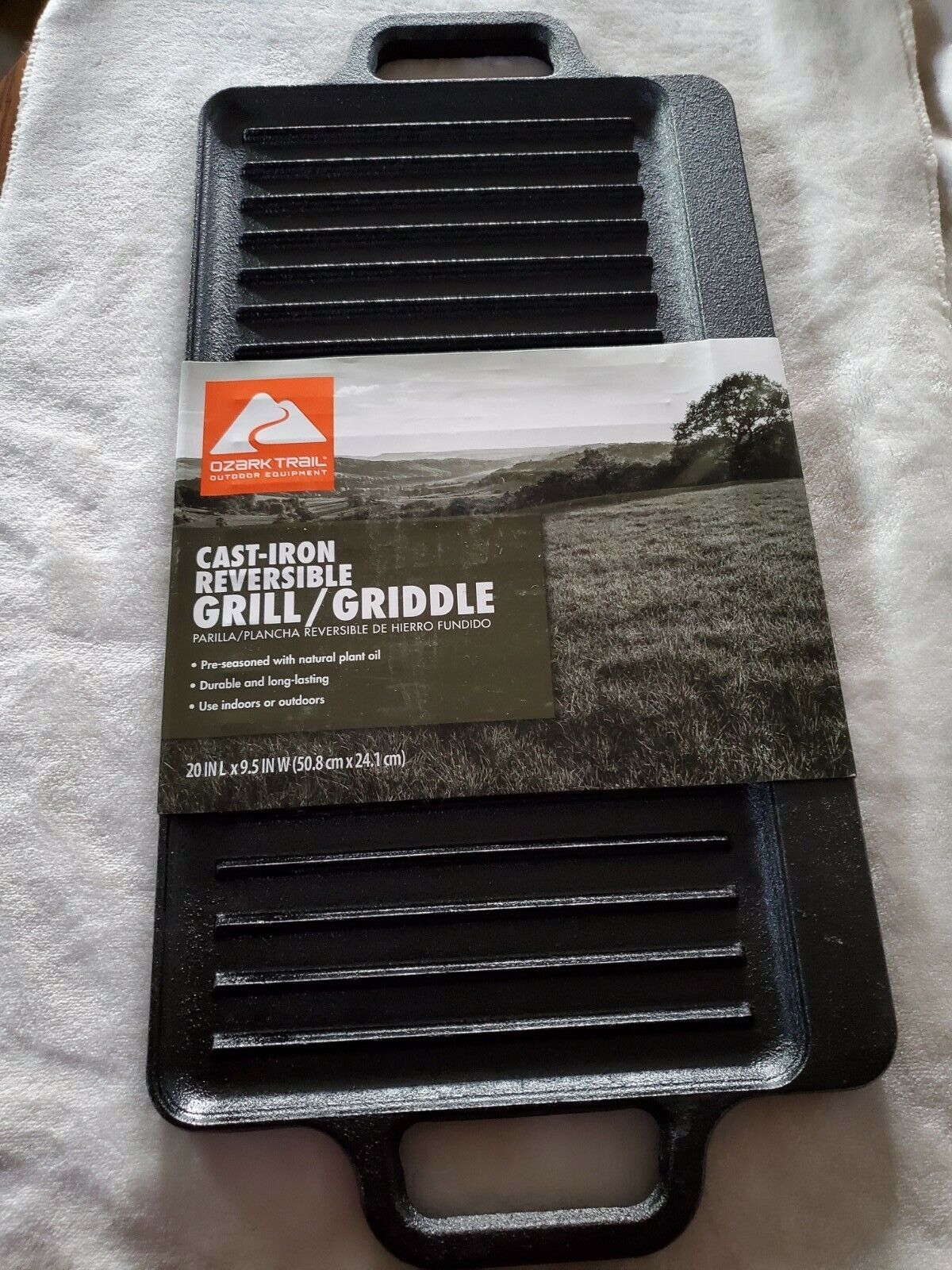 Ozark Trail Lg Cast Iron 2 Sided Reversible PreSeasoned Grill/Griddle
