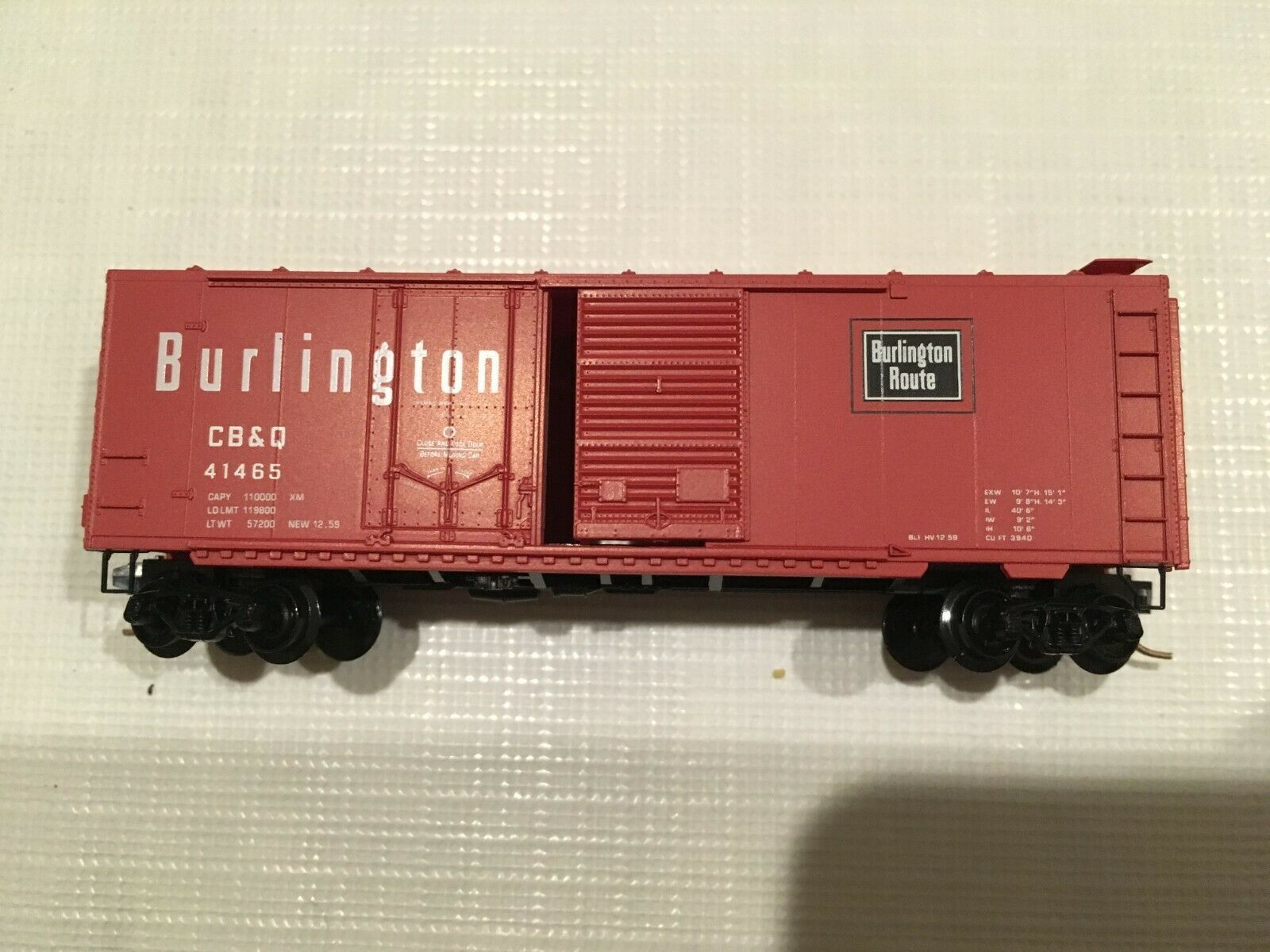 Micro Trains 22100 N-Scale 40ft Steel Boxcar, Burlington Route CB&Q ...