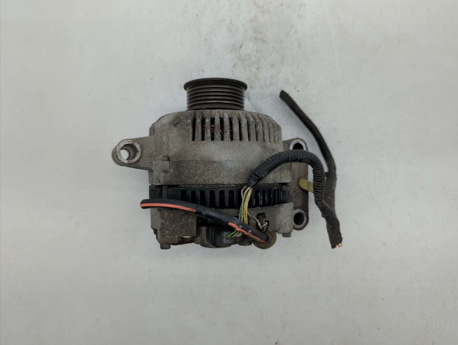 Ford Ranger Alternator Generator Charging Assembly Engine Oem CHWMB