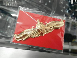 Royal Thai Navy Officer Surface Warfare Badges Insignia Metal Badge Pin Thailand - $32.38