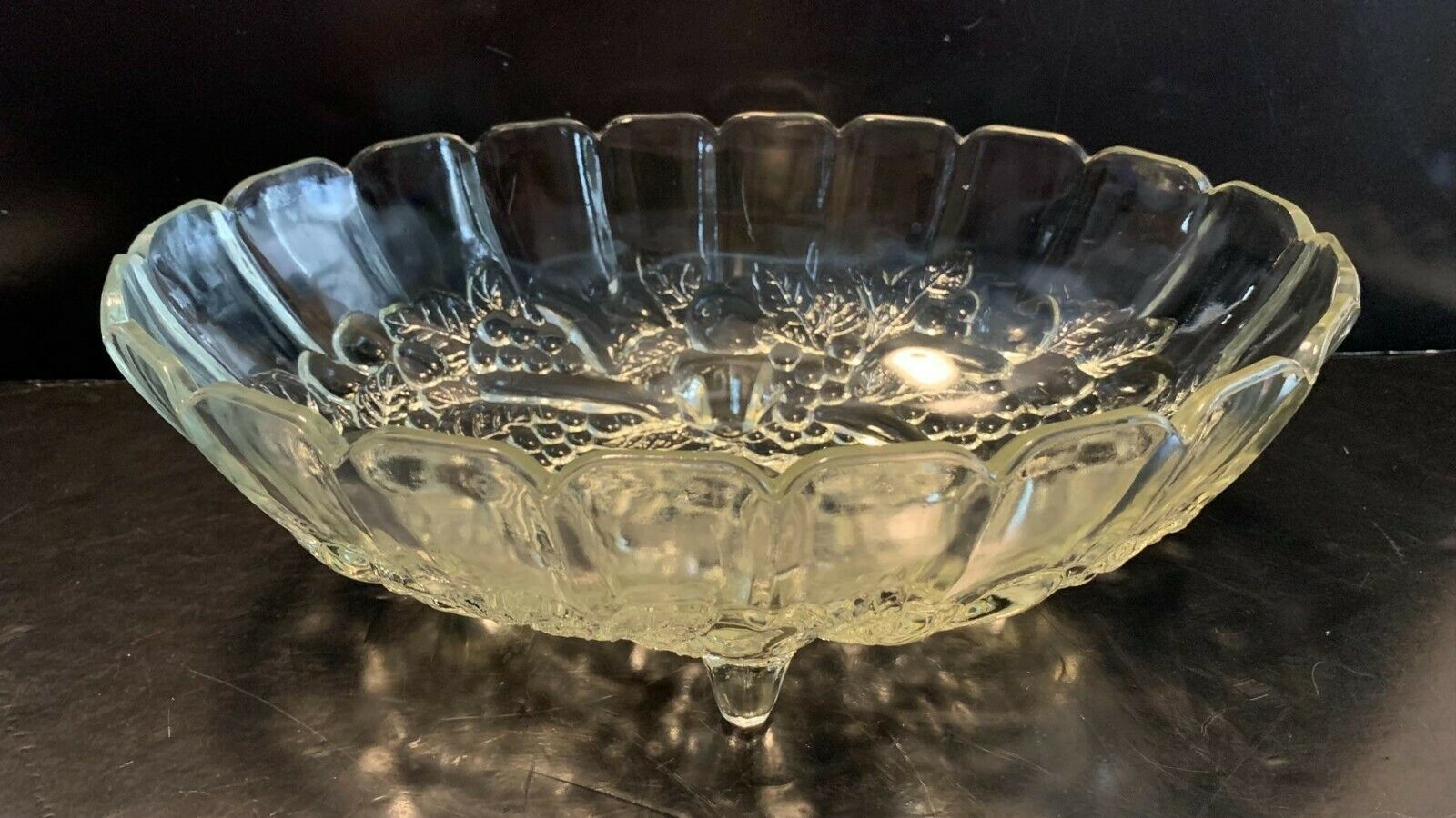 Vintage clear glass fruit bowl
