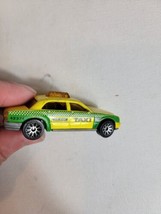 2000s Diecast Toy Car VTG Mattel Matchbox Taxi Cab Yellow Green - $8.33
