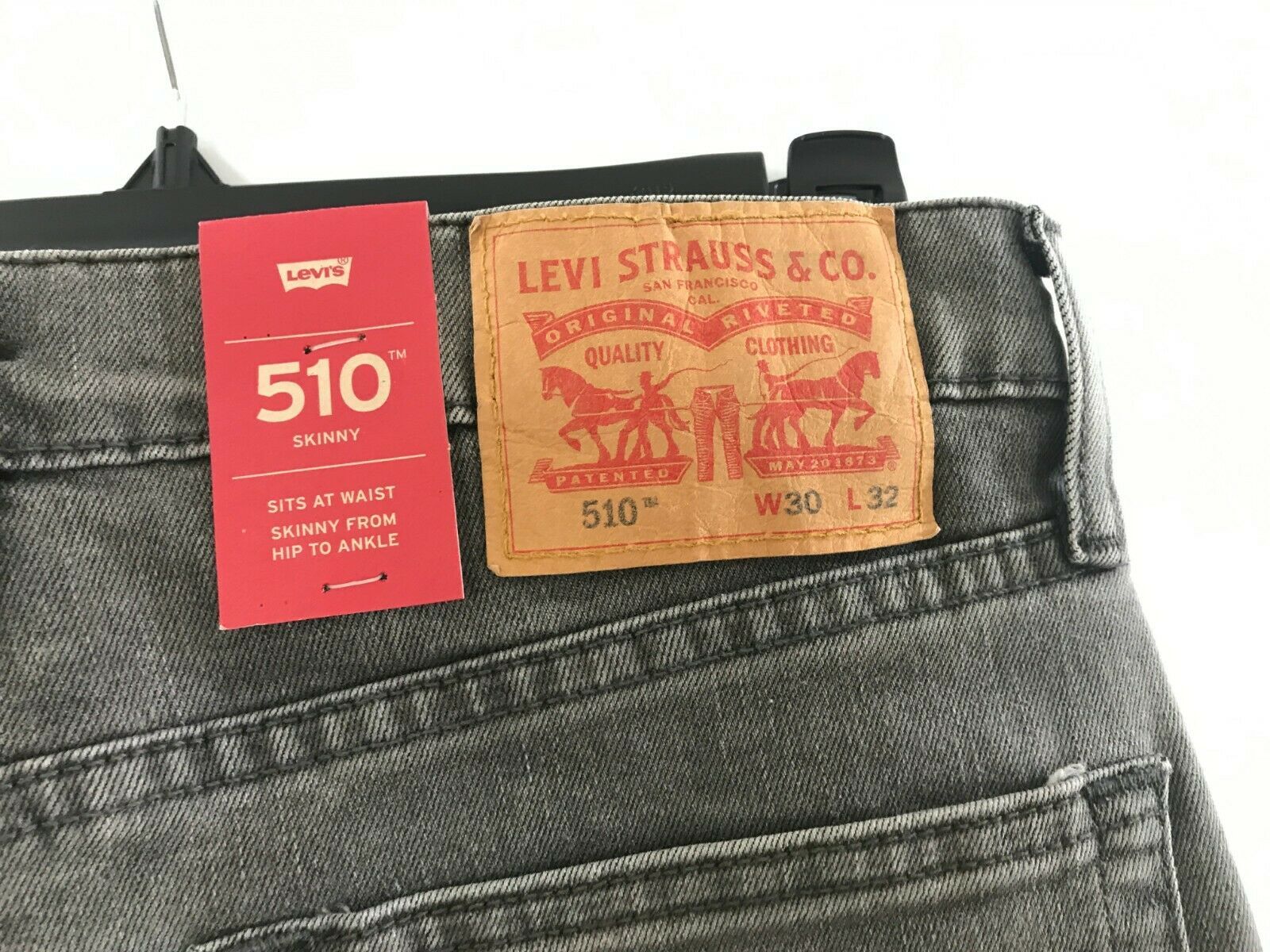 levi's faded black jeans