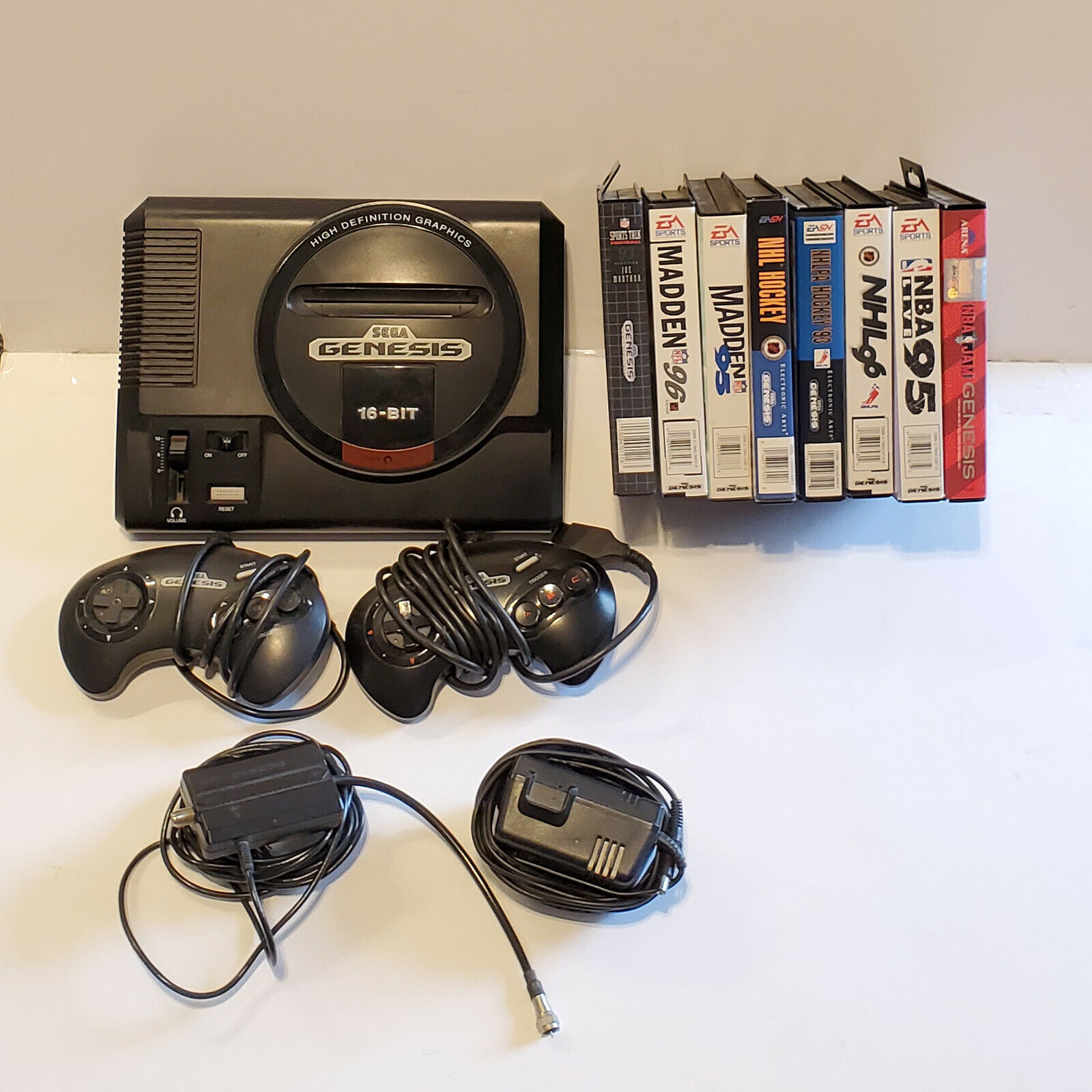 Sega Genesis Model 1 Console Bundle 8 Games 2 Controllers Original ...