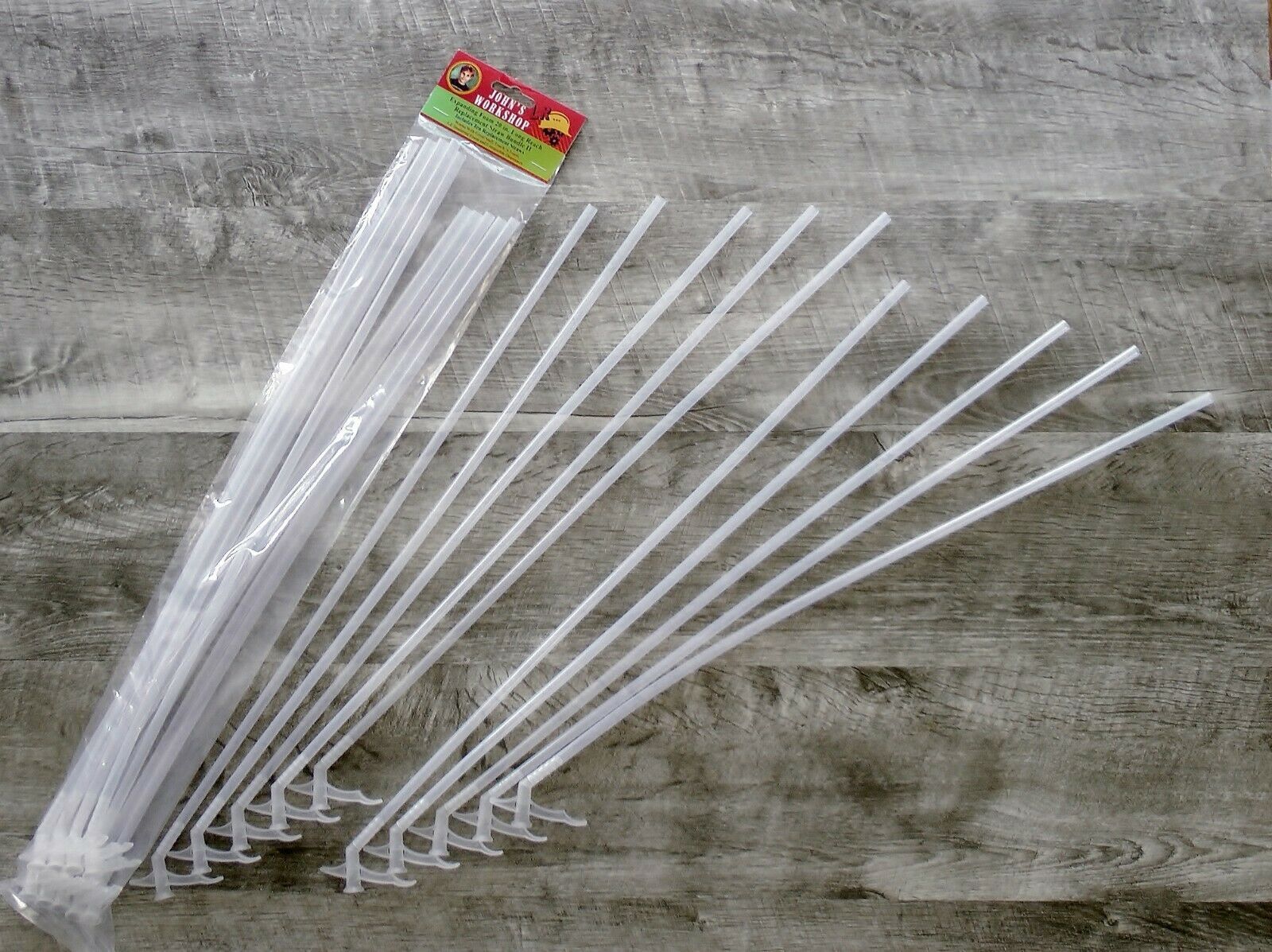 10 Expanding Insulation 20" 'Long Reach' Straw Bundle Great Stuff