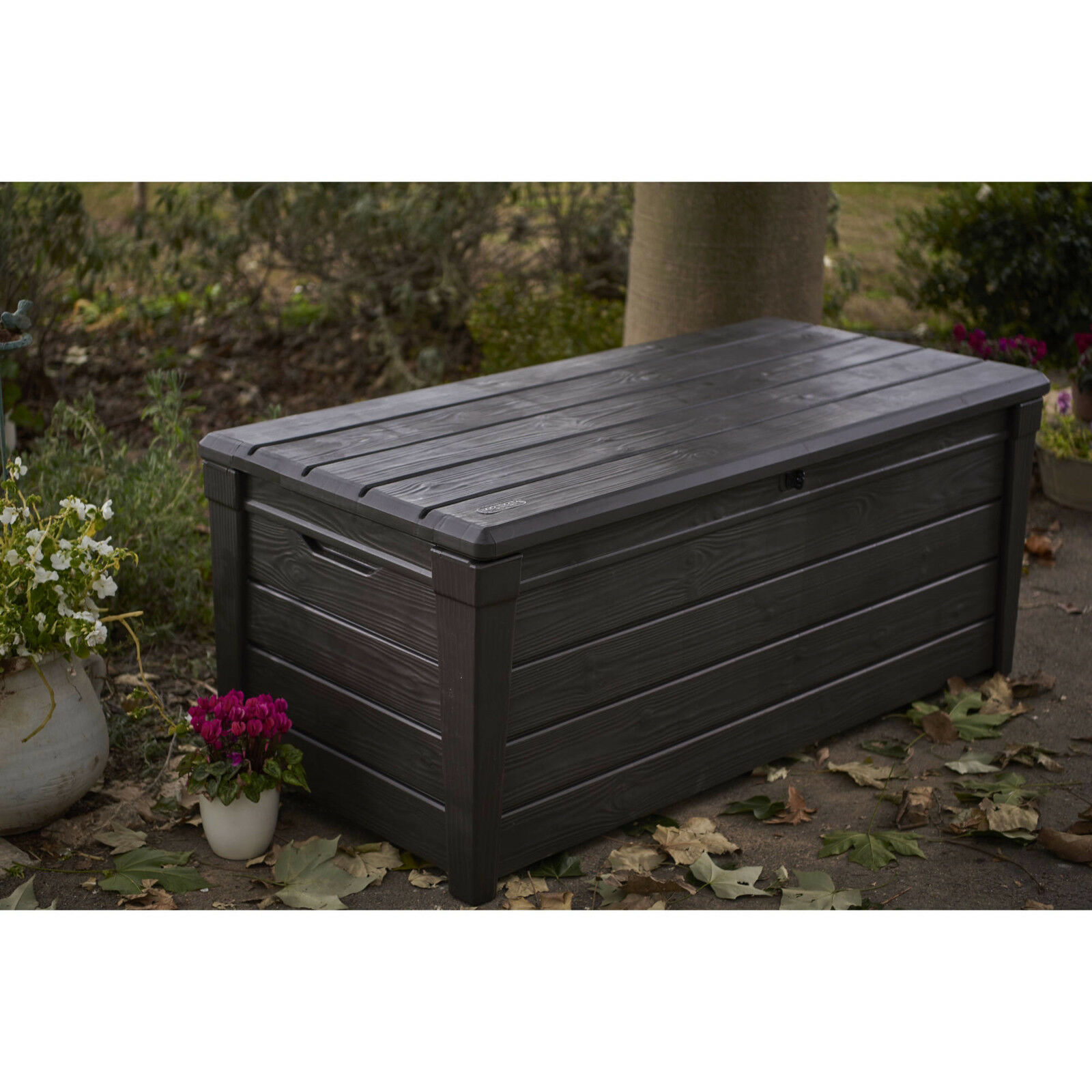 keter brushwood 120 gal resin deck box