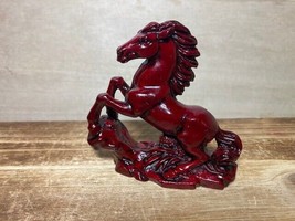 Vintage Chinese Wild Red Horse FENG SHUI HORSE Resin Figurine 3&#39;&#39; - $7.61