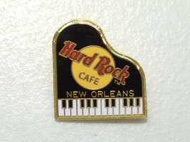 HARD ROCK CAFE NEW ORLEANS PIANO LAPEL HAT PIN - $7.89