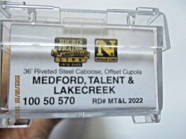 Micro-Trains # 10050570 MEDFORD, TALENT & LAKECREEK 36' Steel Caboose N-Scale image 8