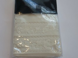 Ralph Lauren Nadiya Half Moon Bay Embroidered King pillowcases - $76.58