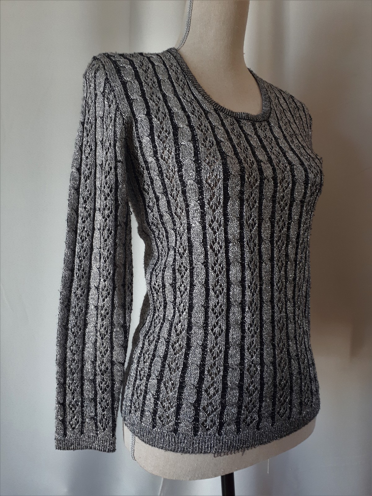 Vintage 1960s Silver Lurex Knit Cable Sweater Sz Small - Sweaters