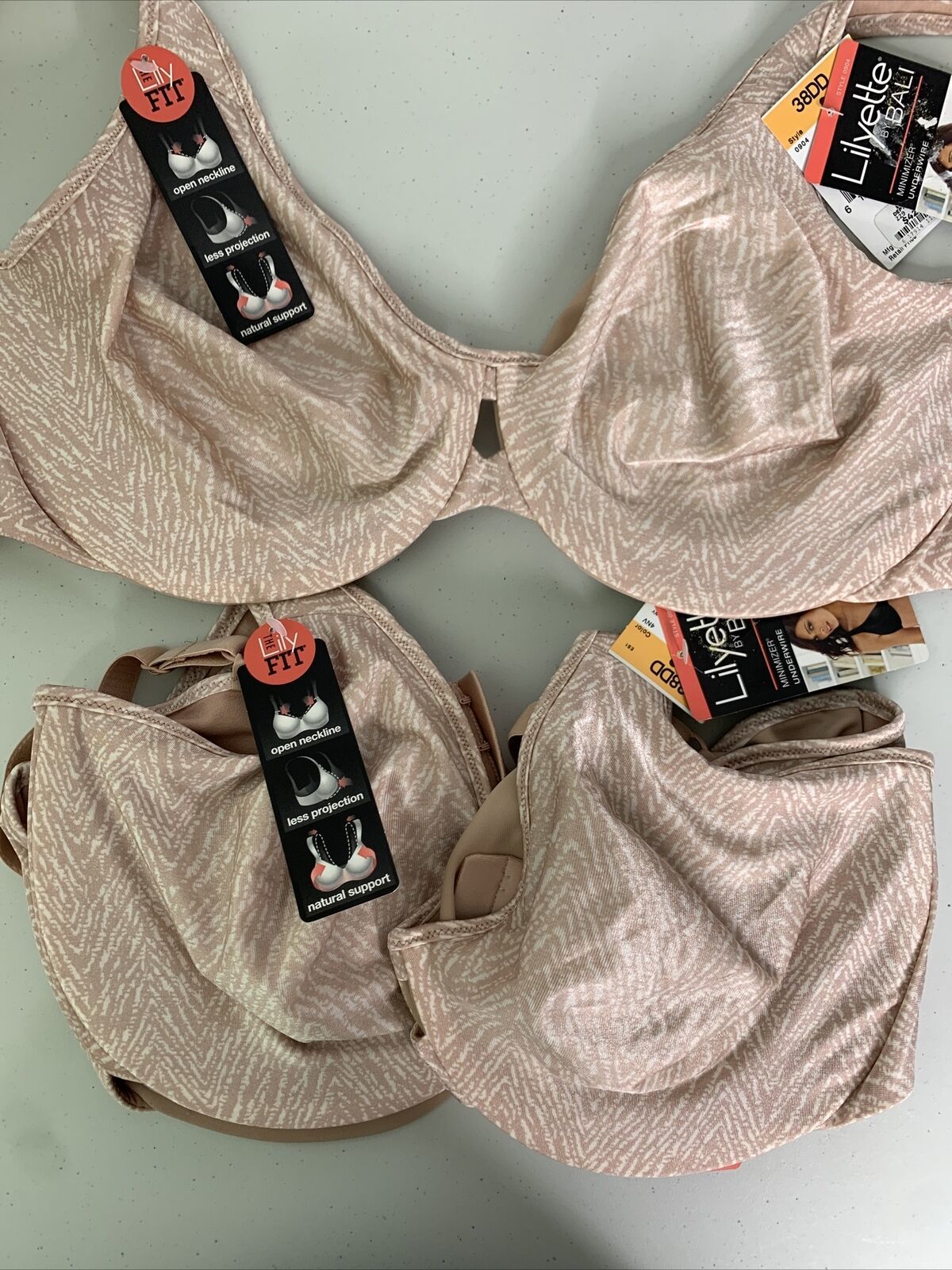 Lilyette By Bali Keyhole Minimizer Bra Style LY0904 Size 38 DD Lot 3