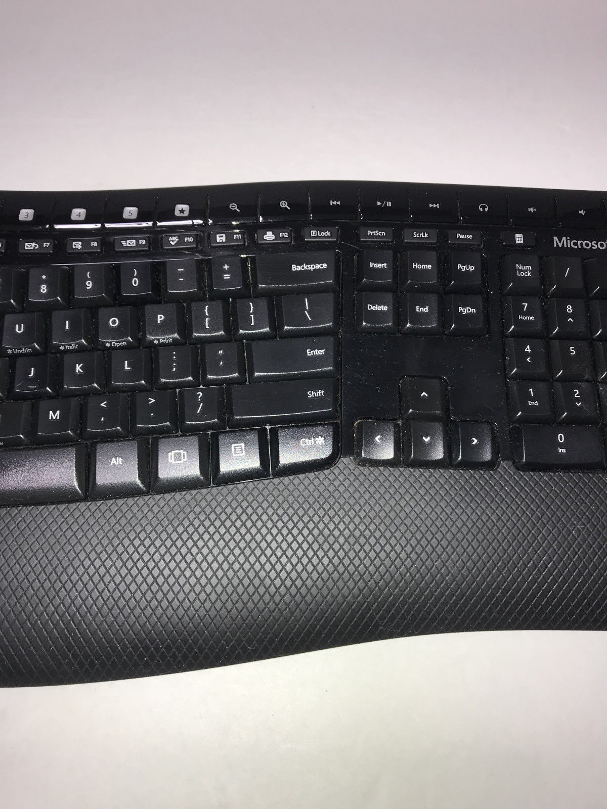 microsoft wireless comfort keyboard 5050 model 1728