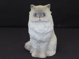 Enesco 1999 – Cat Figurine – Ceramic/Porcelain - #641766 - Collectible  - $12.50