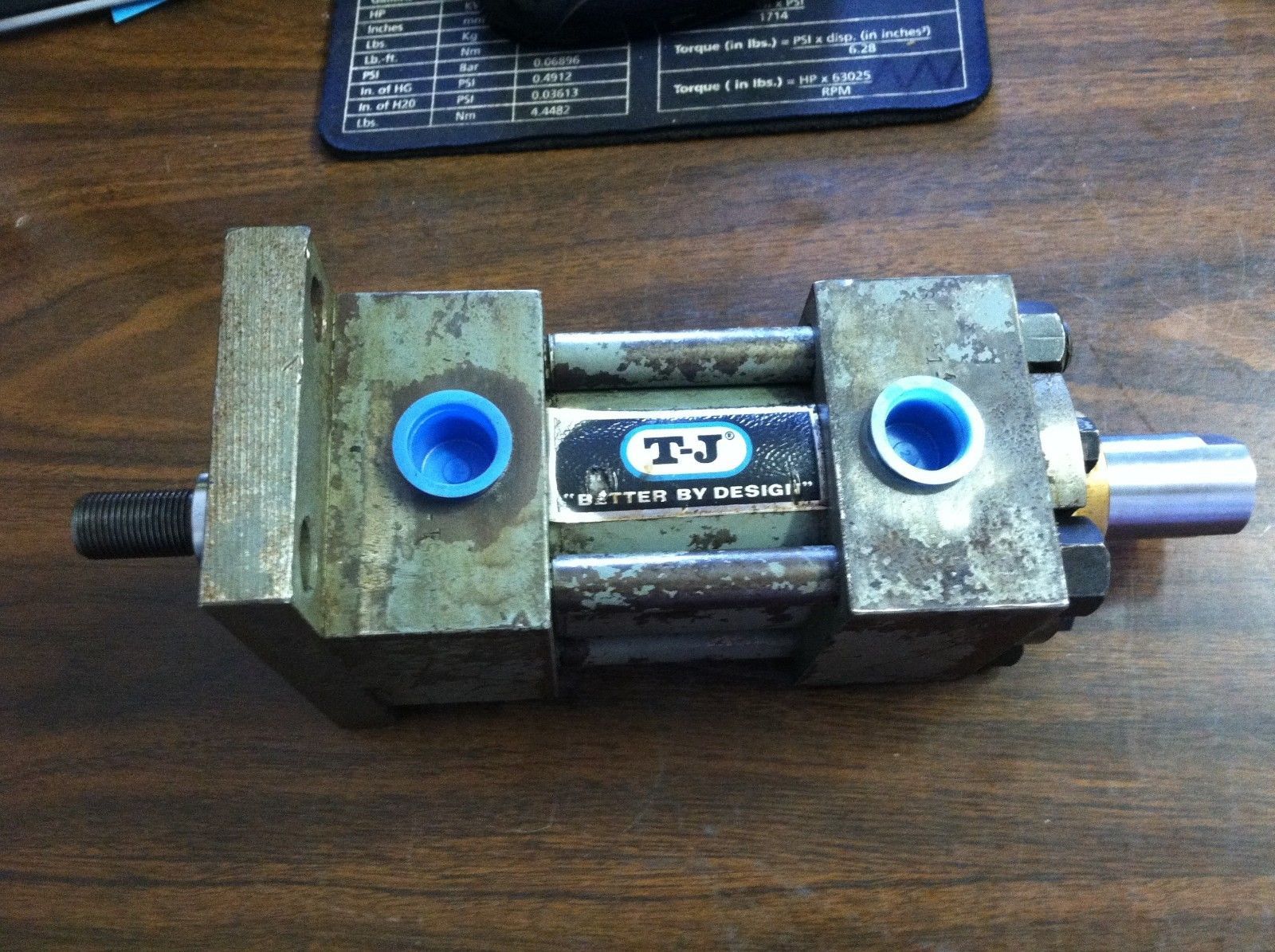 Vickers TJ Hydraulic Cylinder Model SH22, 2" Bore x 1" Stroke