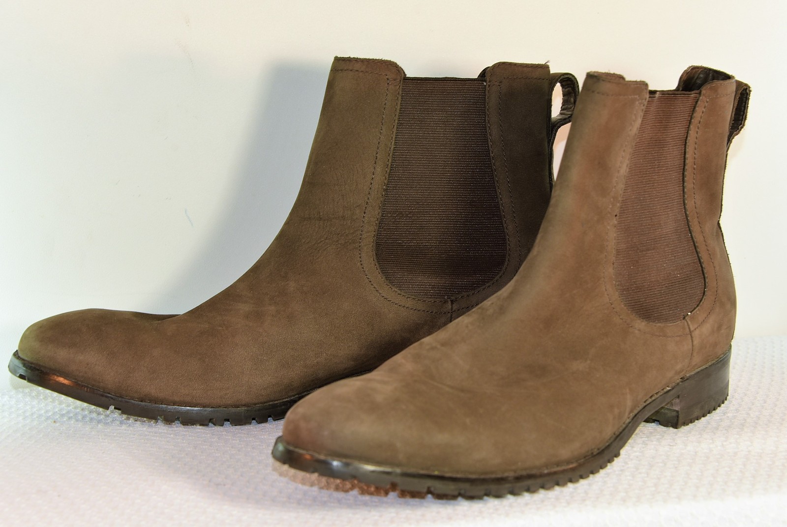 Nike Suede Chelsea Boots - Boots