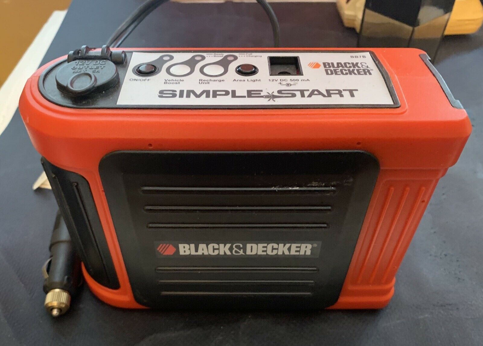 Black & Decker Simple Start Vehicle Battery Booster BB7B Everything Else
