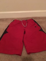 Nike Boys Active Shorts Size Large Red Black - $25.92