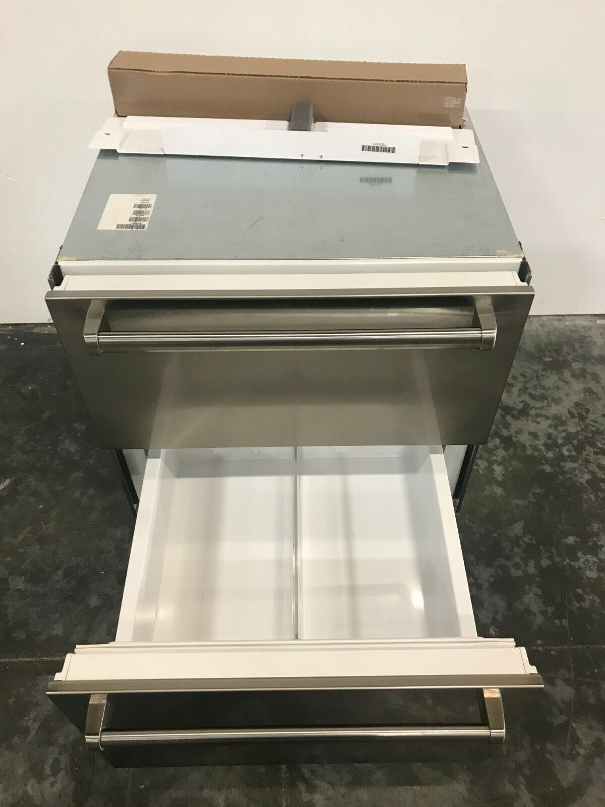 SubZero ID27R 27" Panel Ready Integrated Refrigerator Drawer w/Pro
