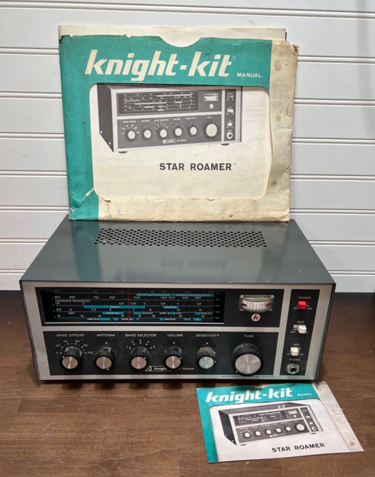 Vintage Knight Star Roamer Shortwave Tube Radio With Manual READ
