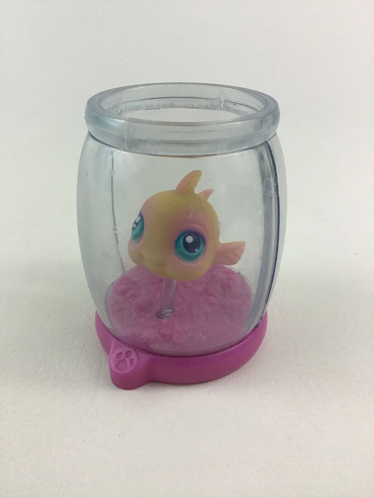 Littlest Pet Shop Fish 5pc Lot Pets with Accessories Tank Bucket Hasbro