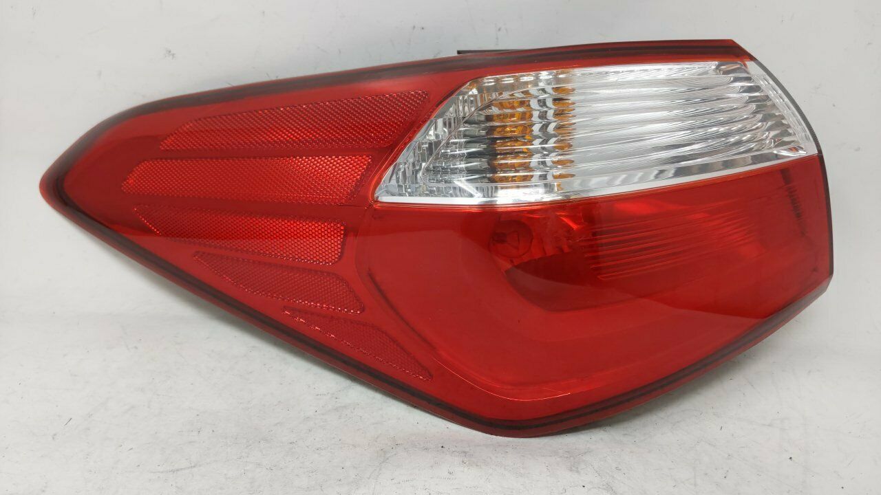 20142016 Kia Forte Driver Left Side Tail Light Taillight Oem 49848
