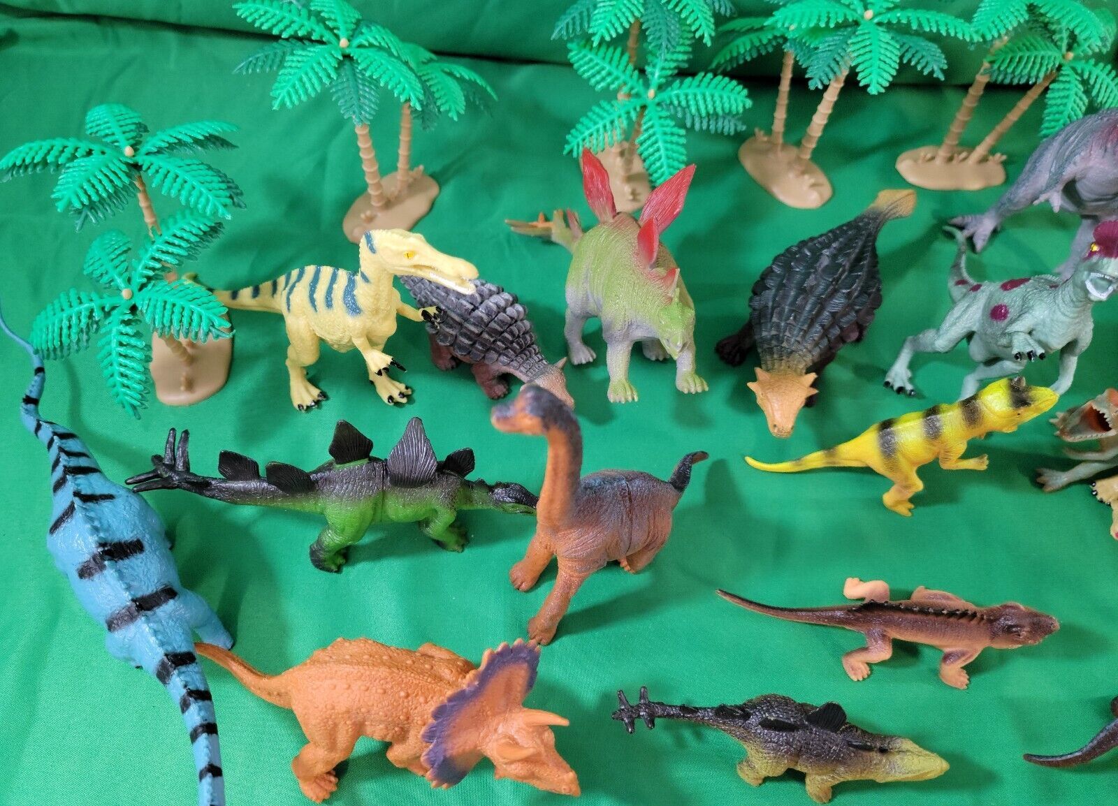 Animal Dino Collection Toys R Us and similar items