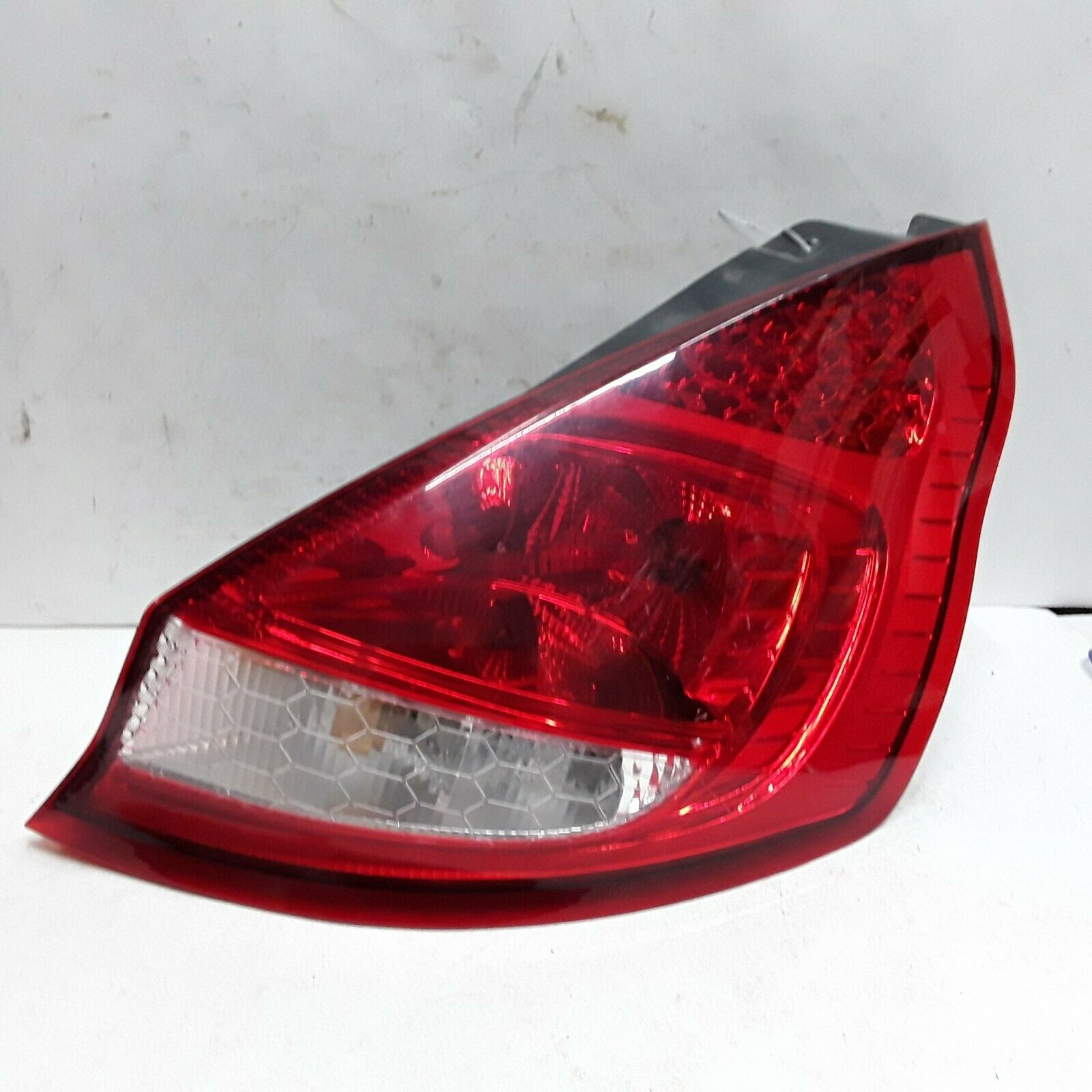 11 12 13 Ford Fiesta hatchback right rear passenger side tail light
