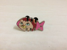 Hong Kong Disneyland Dinah Cat Fish Bone Pin From Alice in Wonderland. Rare - $32.00