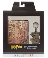 Harry Potter Bifold Wallet and Keychain Boxed Gift Set - $25.00