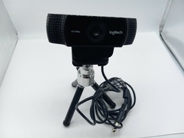 Logitech USB Webcam #1705LZ01B9N8/860-000527 with stand - $59.39