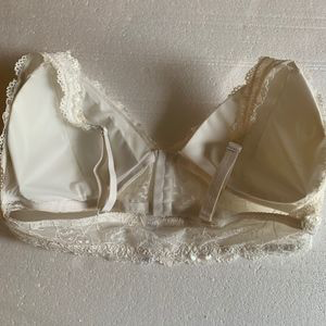 Laura Ashley Lacy Padded Bra 3X Front Closure - Bras & Bra Sets