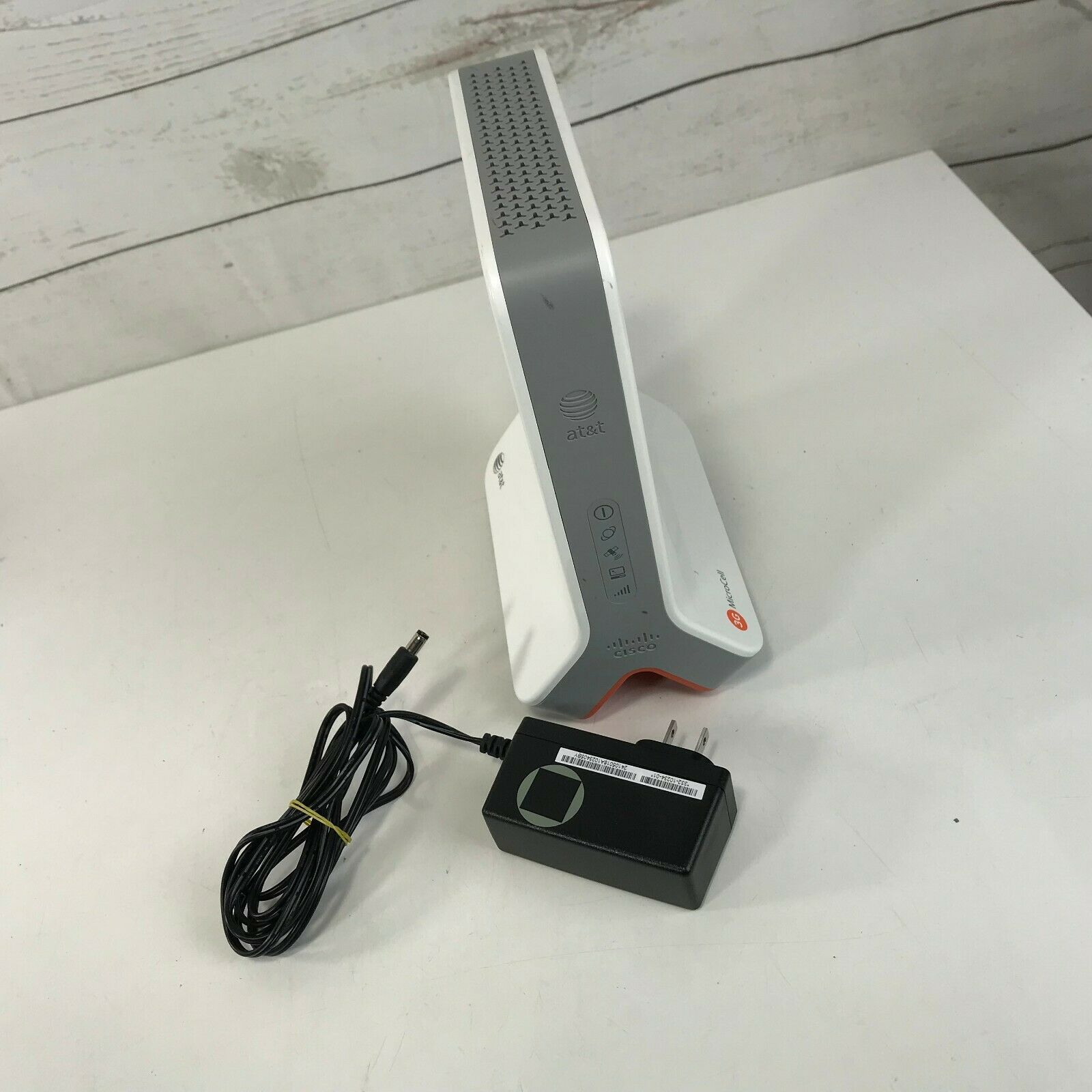 AT&T Cisco 3G MicroCell Signal Booster/Extender DPH153AT Signal Boosters