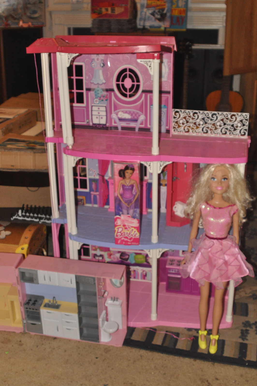 barbie dream house 4 ft tall