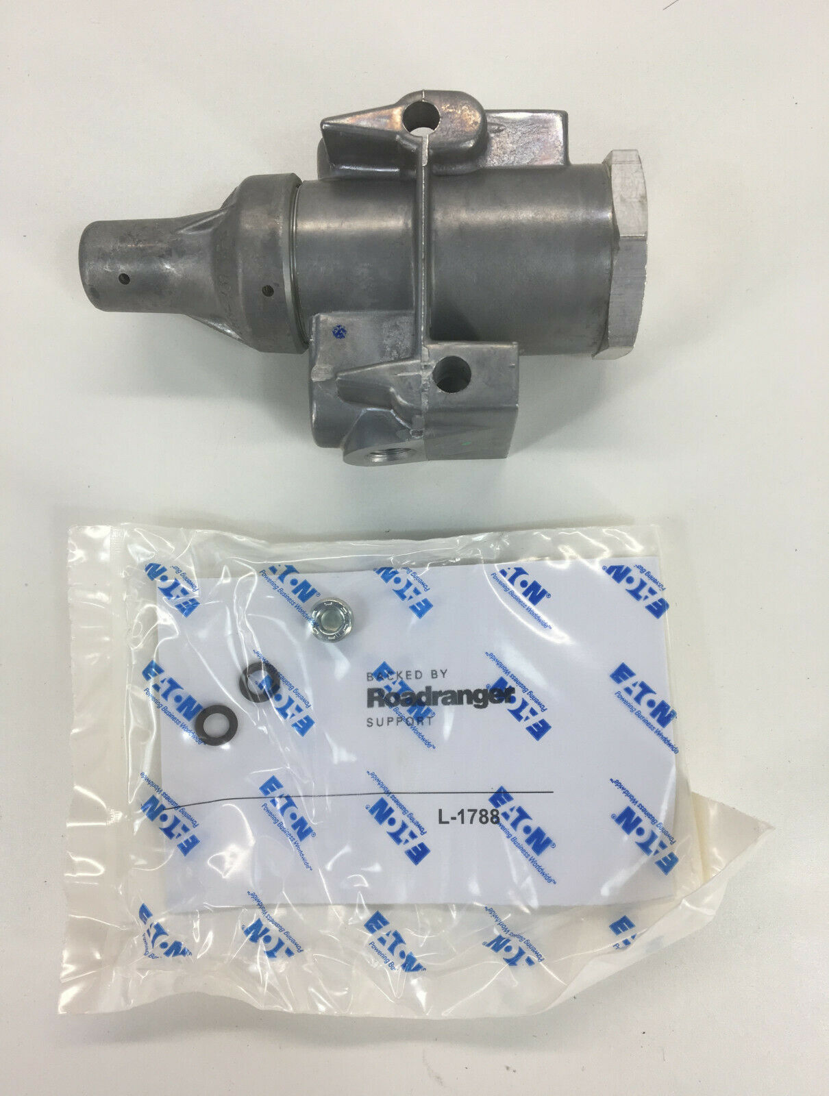 Eaton Fuller Transmission Filter Regulator FULK2170 Everything Else