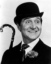 Patrick Macnee In The Avengers Holding Umbrella Bowler Hat As Steed 16X20 Canvas - $69.99